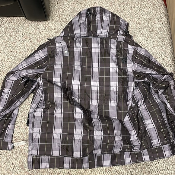 New sessions board jacket - Picture 12 of 13